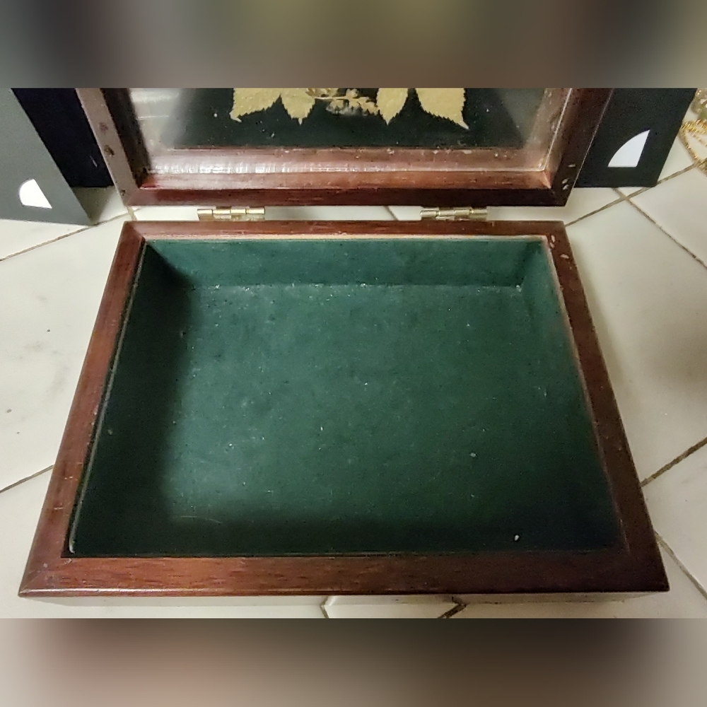Jewelry Box - Picture 7 of 11